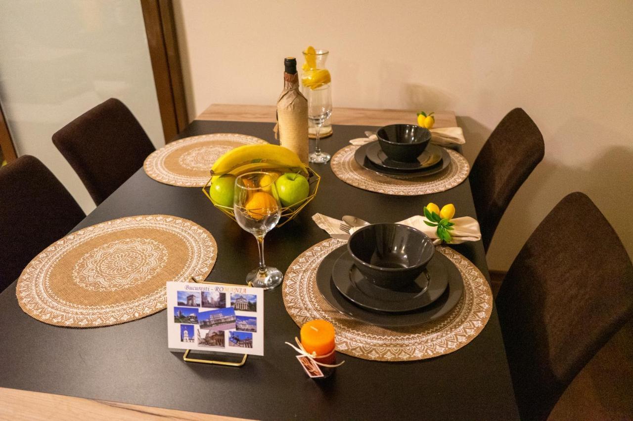 Holiday Apartments Букурещ Екстериор снимка
