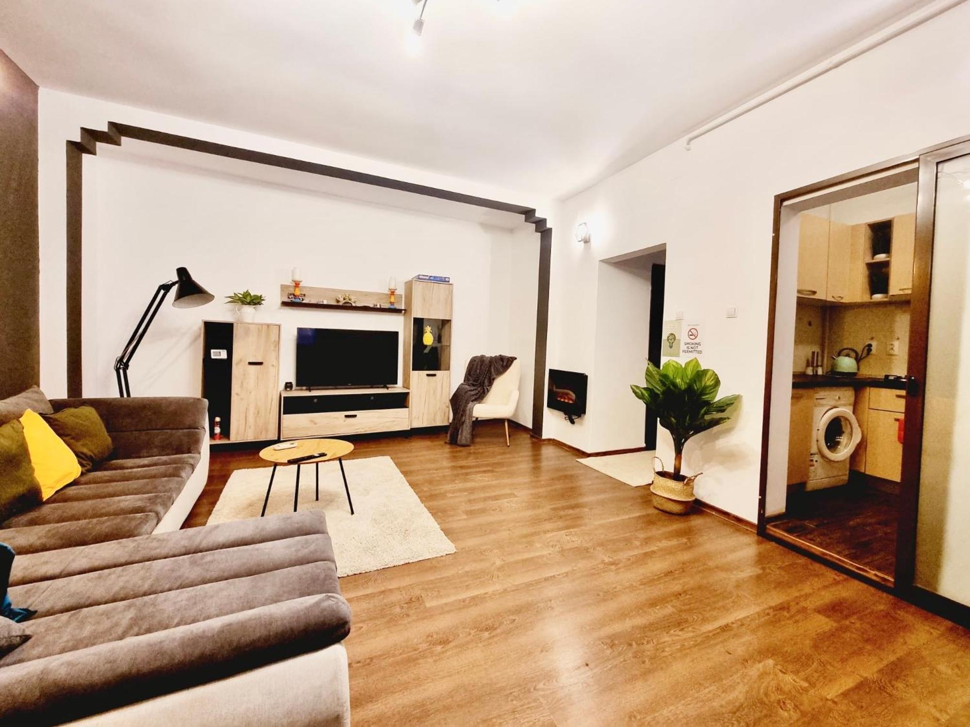 Holiday Apartments Букурещ Екстериор снимка