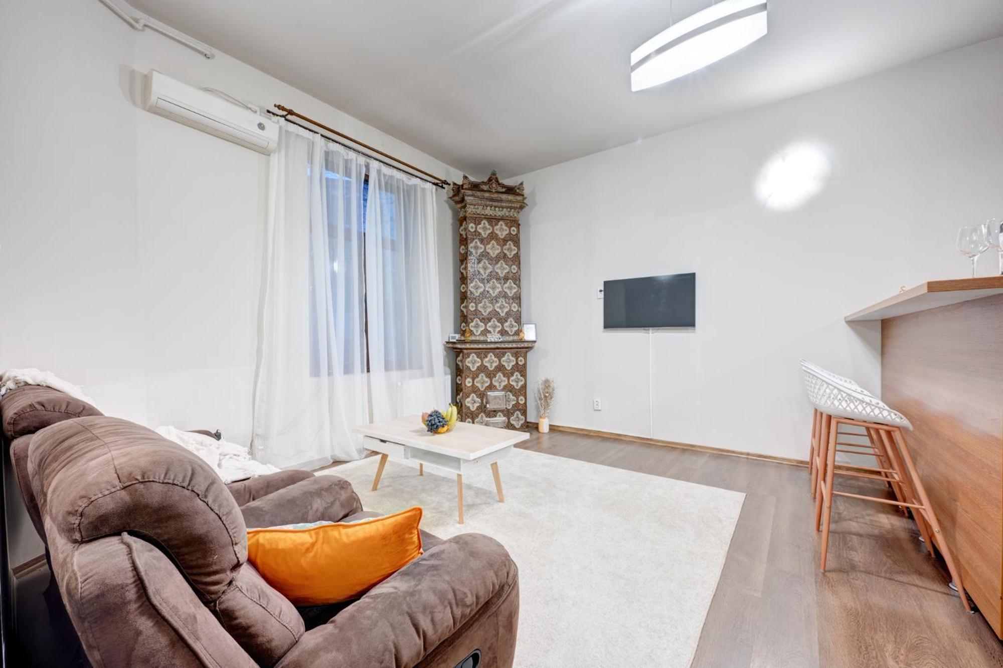 Holiday Apartments Букурещ Екстериор снимка