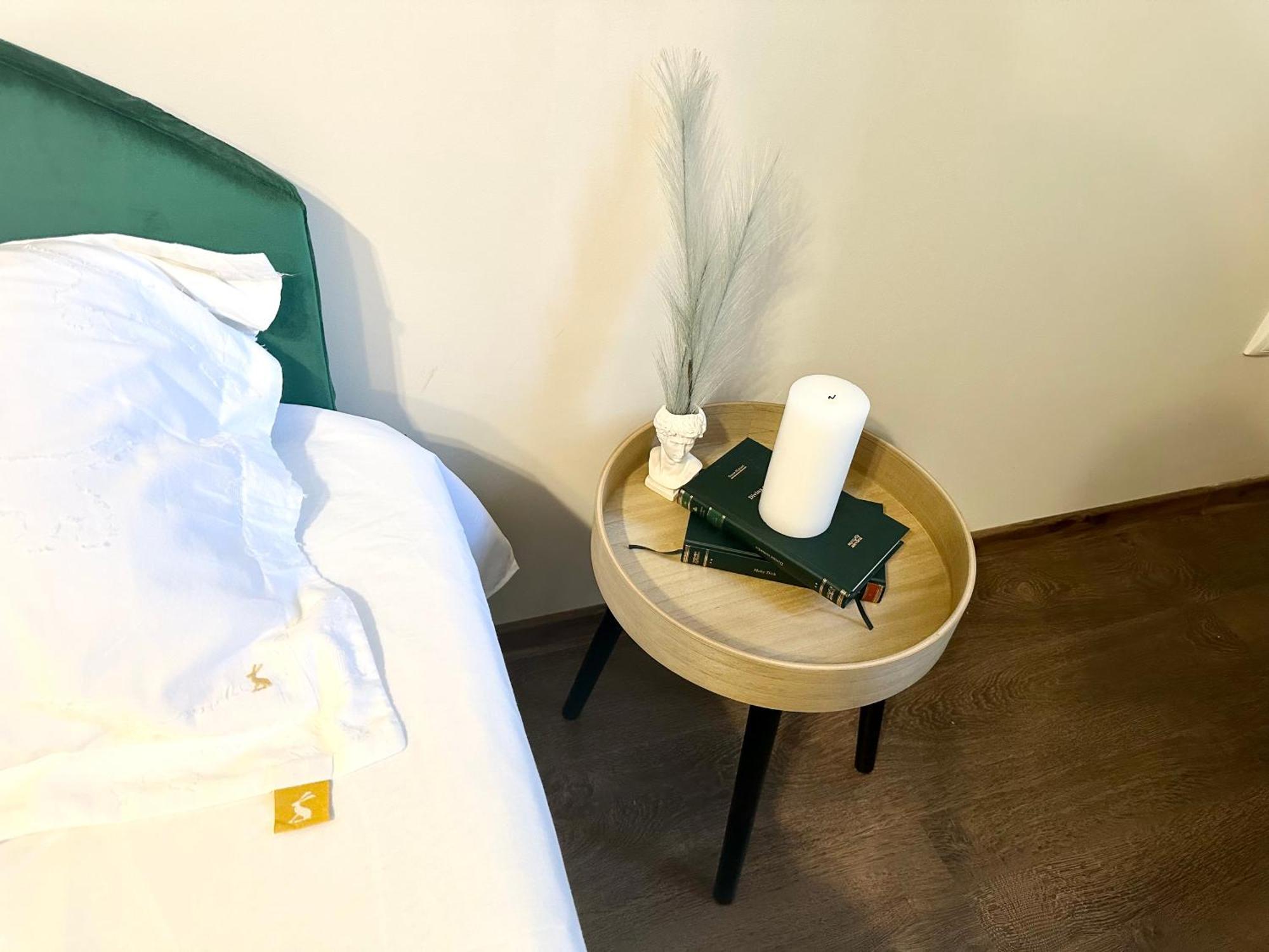 Holiday Apartments Букурещ Екстериор снимка